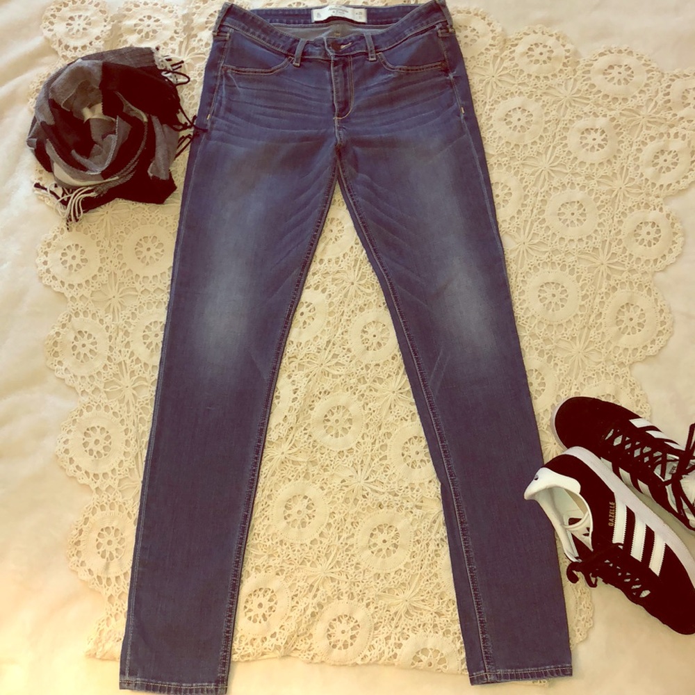Abercrombie & Fitch Super Skinny Jeans